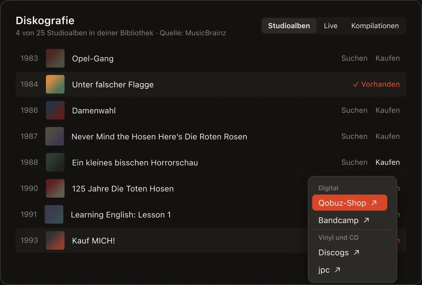 Diskografie eines Künstlers: Studioalben nach Jahr, vorhandene Alben markiert, daneben ein geöffnetes Kaufen-Menü mit Qobuz, Bandcamp, Discogs und jpc.